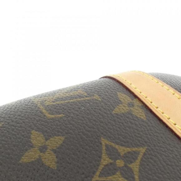 LOUIS VUITTON Brown Monogram Shoulder Bag - Picture 5 of 10